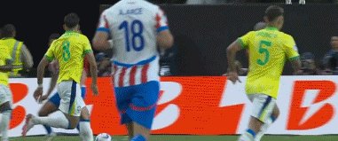 1719624861249089849.gif 巴巴点球.gif